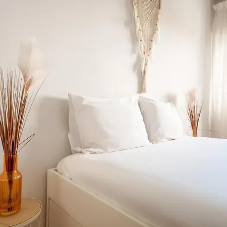 Guestready - Retreat In * Almada
