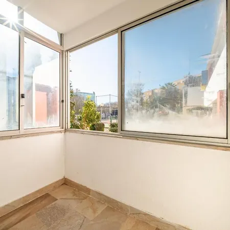 Guestready - Retreat In * Almada