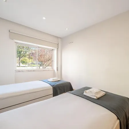 Guestready - Retreat In * Almada