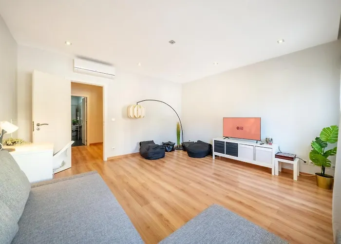 Guestready - Retreat In * Almada